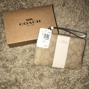 NWT Authentic coach wallet